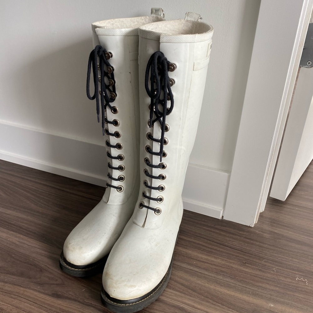 Isle Jacobsen - White Rubber Boots